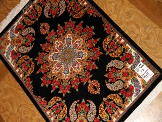 最高級クムシルクバラデザインペルシャ絨毯56048