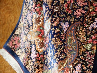 ペルシャ絨毯クムシルクのセンターラグ、メダリオンデザイン60028