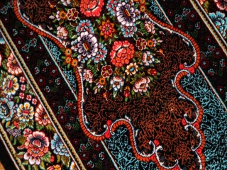 小さい玄関マットとても高品質の手織りペルシャ絨毯クムシルク60056