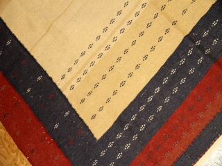 正方形ソフレキリムのおしゃれインテリア12013