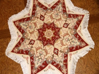 星形の手織りペルシャ絨毯とても珍しい形23315