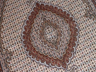 イラン輸入高級手織りペルシャタブリーズマヒ57056