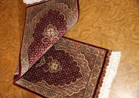 細長いペルシャ絨毯35073