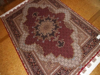 高級ハンドメイドペルシャ絨毯マヒデザイン30868