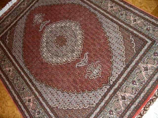 タブリーズペルシャ絨毯手織りラグ50127