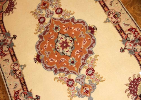 ペルシャ絨毯の玄関マットタブリーズ33084