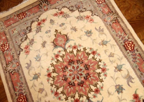 ペルシャ絨毯、おしゃれ玄関マットタブリーズ42015