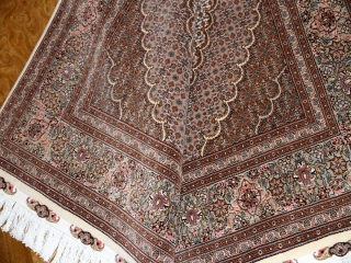 ペルシャ絨毯ネット販売のタブリーズラグ50155