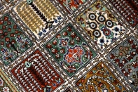 ヘシティーデザイン和風シルクペルシャ絨毯、クム産地イラン輸入49080