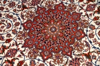 伝統的な手織りイスファハンペルシャ絨毯46312