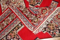 赤いキリムのセネ高級品質センターラグ146000