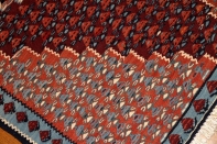 キリムセネのイラン直輸入珍しい色147000