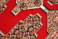 赤いキリムのセネ高級品質センターラグ146000