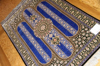 クムシルク手織りペルシャ絨毯ブルー色玄関マット146995