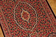 バラいっぱいシルクペルシャ絨毯、レッドローズ56010