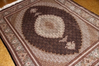 メダリオンマヒデザイン細かい模様タブリーズ57053