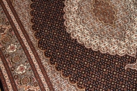 メダリオンマヒデザイン細かい模様タブリーズ57053