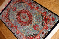 鮮やかなブルー色の玄関マットシルクペルシャ56039