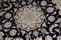 シックな色彩と豪華なデザイン手織りペルシャラグナイン59028