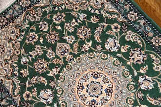 グリーン色の高級ペルシャ絨毯ナイン産玄関マット39491