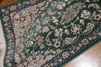 グリーン色の高級ペルシャ絨毯ナイン産玄関マット39491