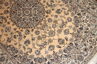 高級手織りペルシャじゅうたんナイン産メダリオン59025