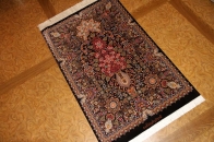 最高級シルク絨毯豪華な花入れ模様ペルシャ絨毯56059