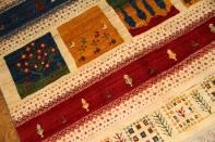 イラン製羊毛ウールの手織りギャッベ、フワフワリビングじゅうたん19712