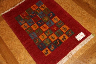 赤い手織りイラン輸入ペルシャギャッベの玄関マット26801