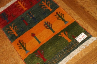 カラフルなギャッベ