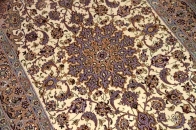 Isfahan persian carpetイスファハンラグ50138