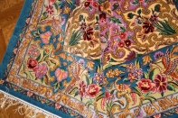 イスファハン産手織りペルシャ絨毯、高級ラグの直輸入311700