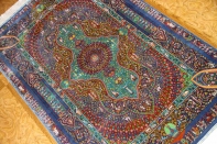 トップクラス手織りシルクペルシャ絨毯有名工房センターラグ60019