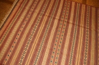 細かいキリムのデザインカラート産地ウール30476