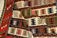 ペルシャキリムキングサイズシラズ産地リビングラグ329000