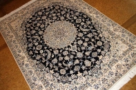 ペルシャ絨毯ナイン産地シルク＆ウールソファー前200x150、手織りラグ 