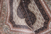 シックなペルシャじゅうたんタブリーズマヒ255412