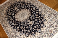 シックなセンターラグ高級ナインハビビヤン77799