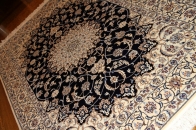 シックなセンターラグ高級ナインハビビヤン77799