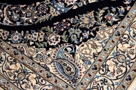 ペルシャ絨毯ナイン、シックな紺の色彩ラグサイズ530808