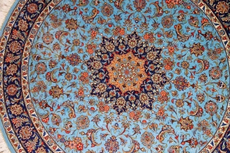 シルクの丸い形カシャーン産地手織りペルシャ絨毯2438631