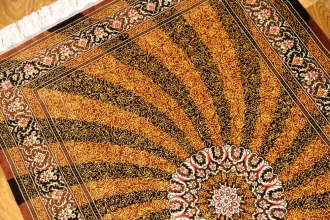 ペルシャ絨毯シルク珍しいデザインと色合い248427