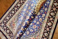 マンションの玄関マット、クムシルクペルシャ絨毯ブルー60039