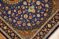 ブルー色の玄関マットマンションサイズ、手織りペルシャシルク絨毯60047