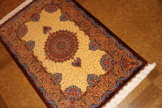 クムシルク手織りペルシャ絨毯玄関マット248426、