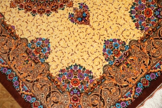 クムシルク手織りペルシャ絨毯玄関マット248426、