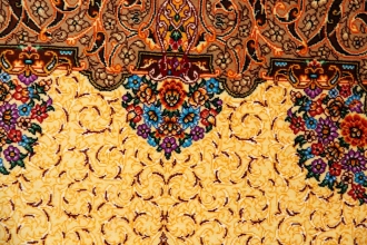 クムシルク手織りペルシャ絨毯玄関マット248426、