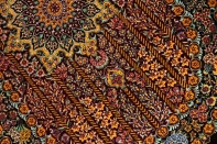 楕円形シルク手織りペルシャ絨毯、クム産モハラマトデザイン60031