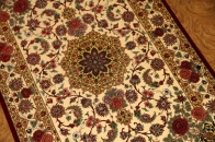 赤いバラの花じゅうたんペルシャシルクの玄関サイズ56086