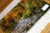 森の風景と川のピクチャー手織りタブリーズ絨毯50106